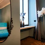Angelina's Suite&spa Con Parcheggio Privato Como