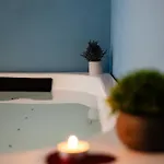 Angelina's Suite&spa Con Parcheggio Privato * Como
