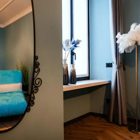 Angelina's Suite&spa Con Parcheggio Privato Como