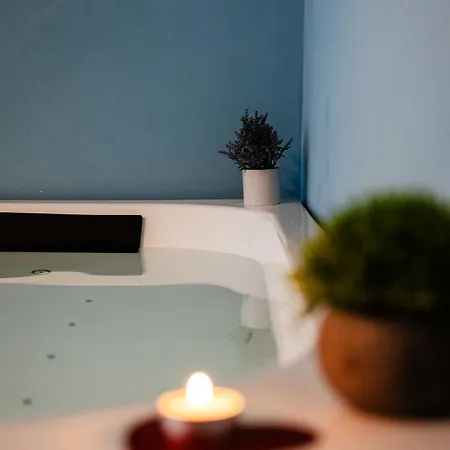 Angelina's Suite&spa Con Parcheggio Privato * Como