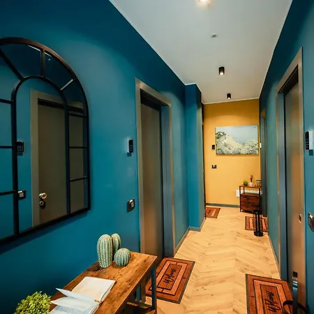 Angelina's Suite&spa Con Parcheggio Privato Apartment Como