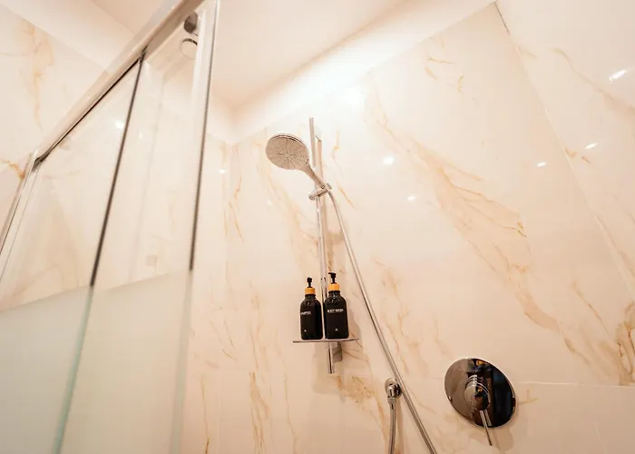 Angelina's Suite&spa Con Parcheggio Privato