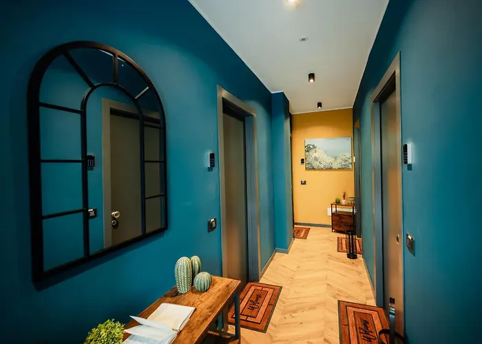 Angelina's Suite&spa Con Parcheggio Privato شقة كومو