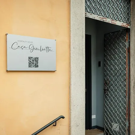 Angelina's Suite&spa Con Parcheggio Privato Côme
